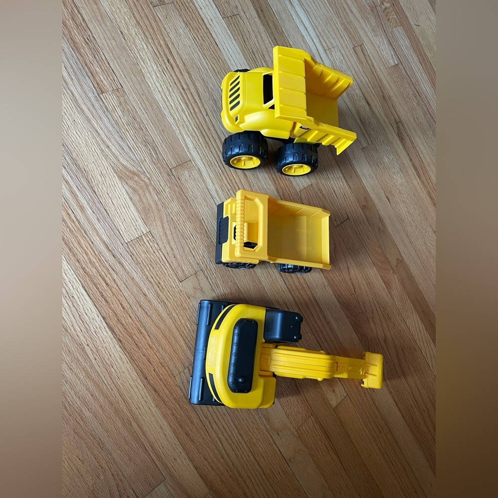 Construction Vehicles Toy Lot – CAT Dump Truck + Excavator & Dump Truck